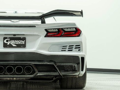 Used 2023 Chevrolet Corvette Z06 w/ Z07 Performance Package RWD image 26