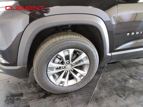 Used 2025 Chevrolet Equinox LT image 43