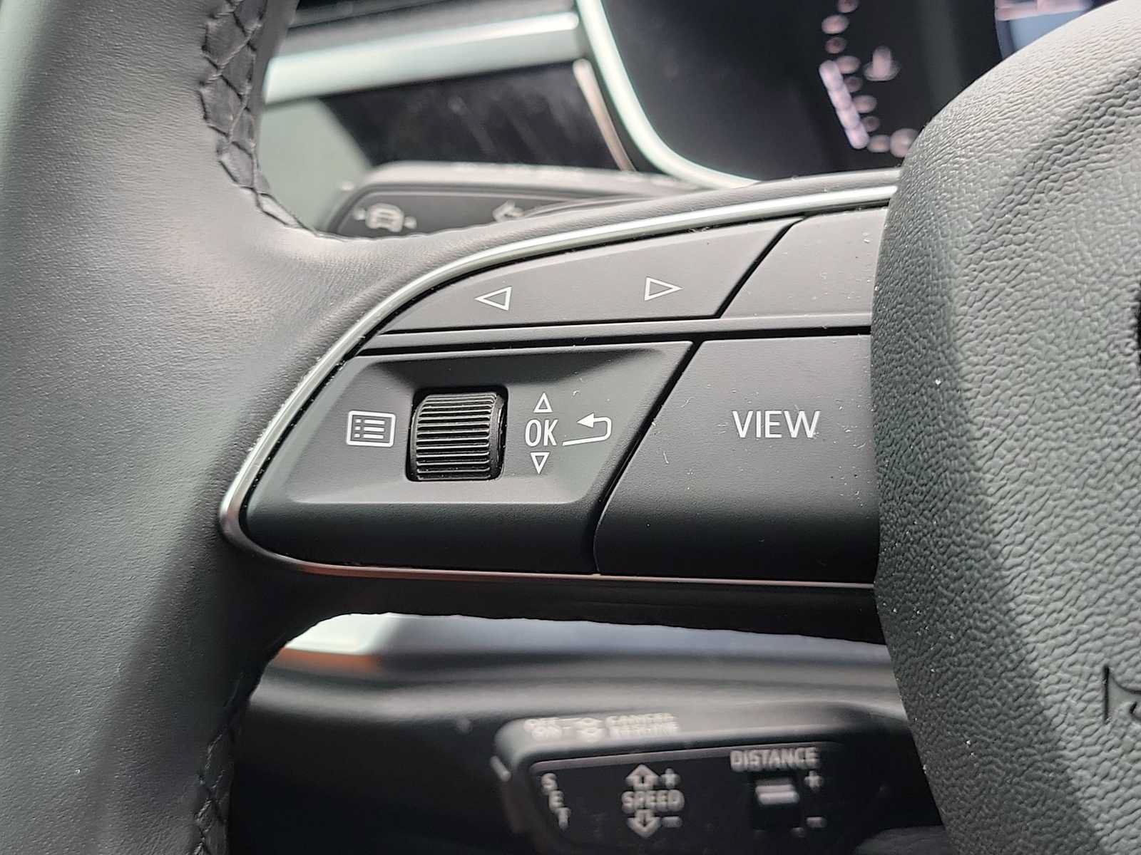 Certified 2025 Audi Q3 2.0T Premium w/ Convenience Package AWD/4WD image 24