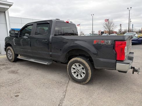 Used 2020 Ford F250 XL w/ STX Appearance Package image 7