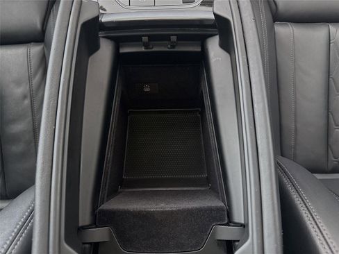 Used 2023 BMW X7 xDrive40i image 36