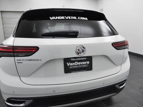 Used 2023 Buick Envision Essence image 8