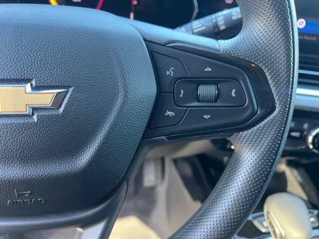 Used 2024 Chevrolet Trax LT FWD image 15