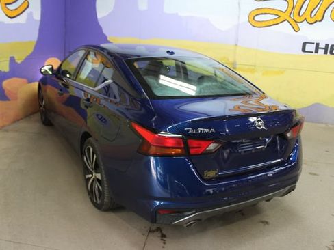 Used 2022 Nissan Altima 2.5 SR FWD image 5