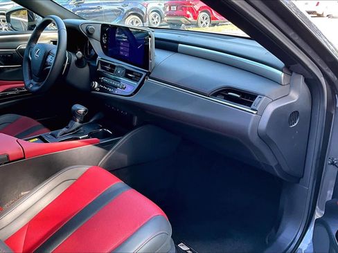 Used 2024 Lexus ES 350 F Sport w/ Accessory Package (Z1) image 18