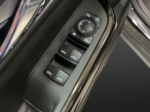 Used 2022 GMC Acadia AT4 w/ Technology Package AWD/4WD image 22