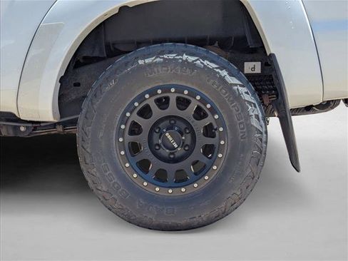 Used 2013 Toyota Tacoma PreRunner w/ TRD Sport Pkg RWD image 9