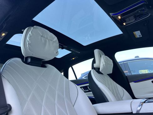 Certified 2024 Mercedes-Benz EQS AMG 4MATIC image 18