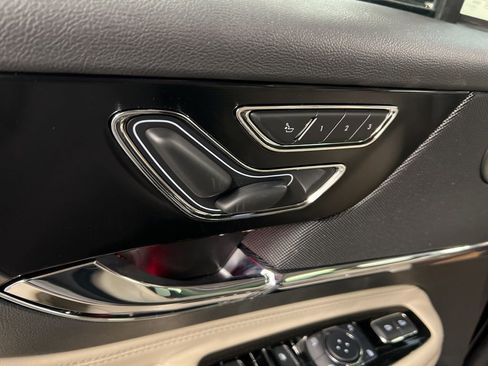 New 2026 Lincoln Corsair Reserve image 29