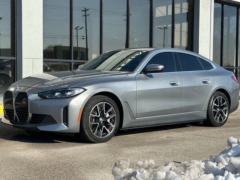 Used 2023 BMW i4 eDrive35 w/ Premium Package image 5