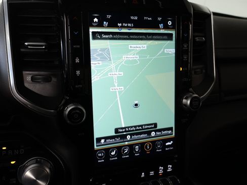 Used 2021 RAM 1500 Laramie image 8