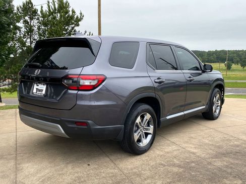 Used 2024 Honda Pilot EX-L image 6