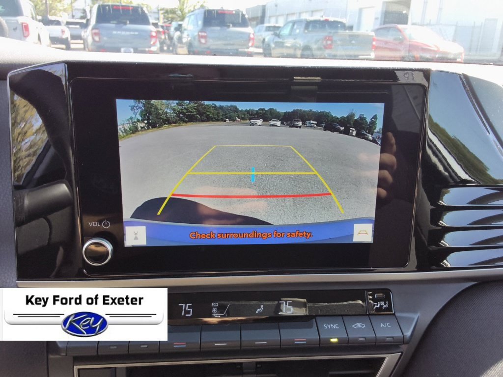 Used 2025 Toyota Camry LE FWD image 38