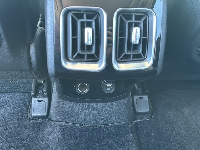 Used 2023 Kia Sorento SX AWD/4WD image 17