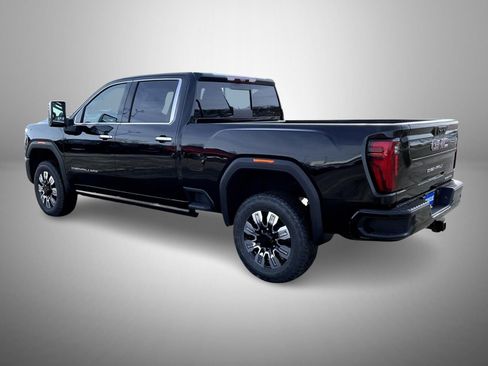 New 2026 GMC Sierra 2500 Denali w/ Denali Reserve Package AWD/4WD image 7