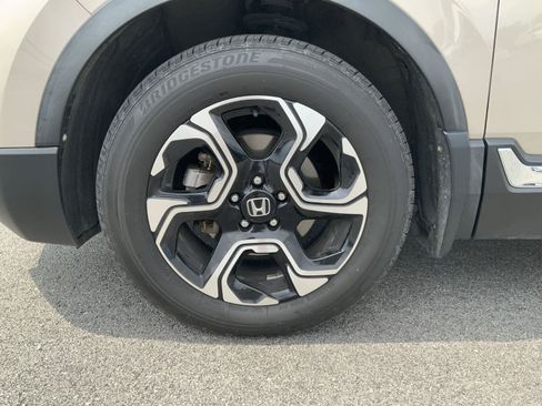 Used 2018 Honda CR-V Touring image 15