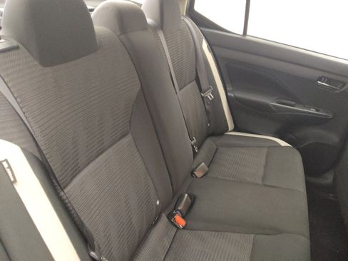 Used 2021 Nissan Versa SV FWD image 19