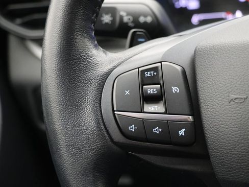 Used 2020 Ford Explorer XLT image 20