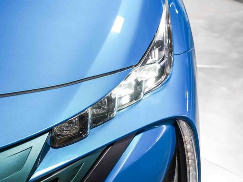 Certified 2017 Toyota Prius Prime Plus w/ Carpet Mat Package FWD image 8