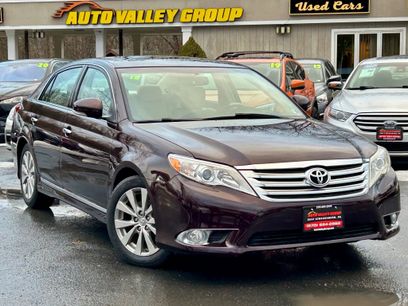 Used 2012 Toyota Avalon Limited