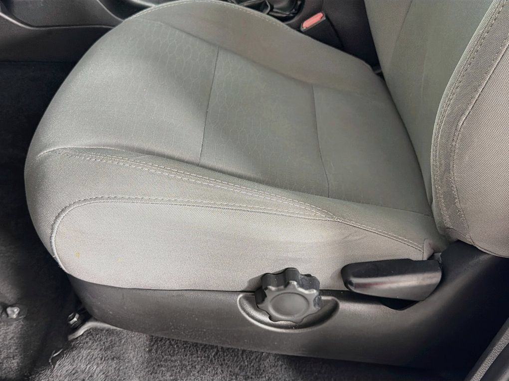 Used 2019 Toyota Tacoma SR AWD/4WD image 23
