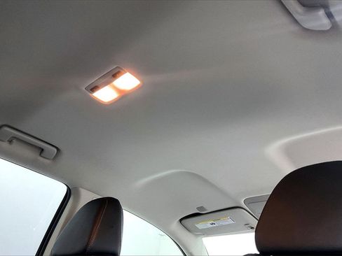 Used 2021 Chevrolet Colorado Z71 image 14