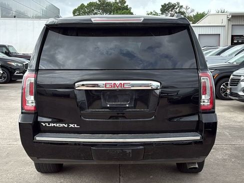Used 2016 GMC Yukon XL Denali w/ Open Road Package image 4