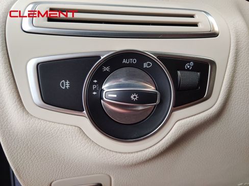 Used 2021 Mercedes-Benz C 300 4MATIC Sedan image 18