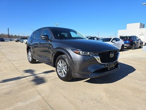 Used 2025 MAZDA CX-5 AWD 2.5 S w/ Preferred Package image 3