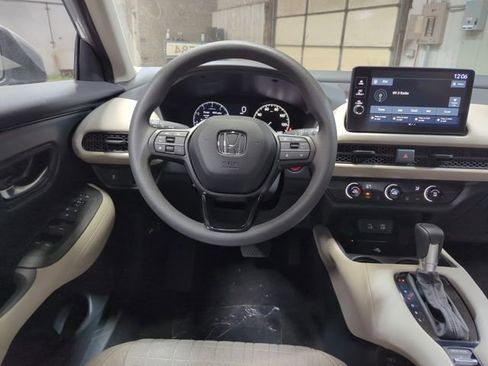 New 2026 Honda HR-V LX image 14