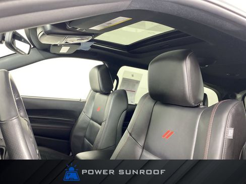 Used 2025 Dodge Durango GT AWD/4WD image 2