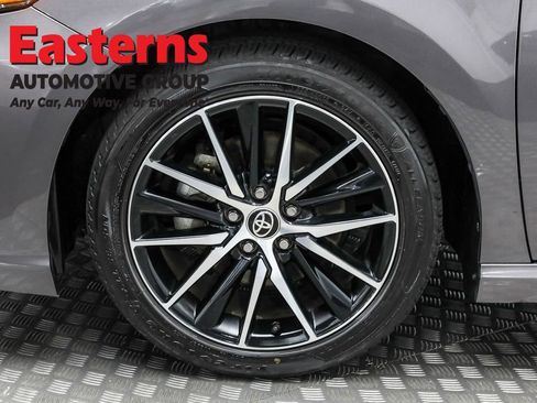 Used 2023 Toyota Camry SE image 31