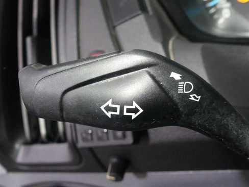 Used 2018 Ford Transit 350 XL image 27