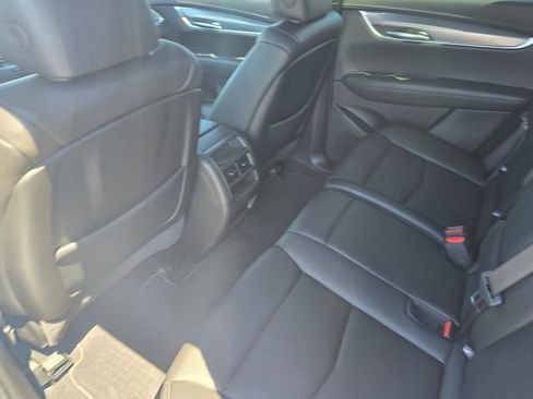Used 2024 Cadillac XT5 Luxury image 13