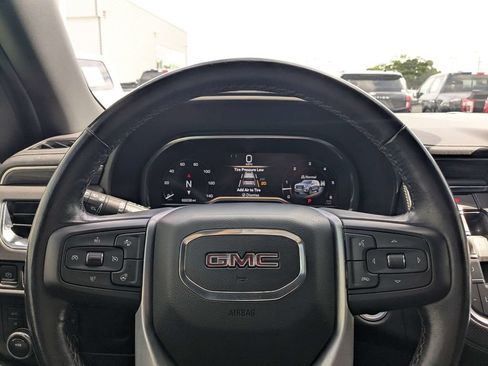 Used 2022 GMC Yukon SLT w/ SLT Premium Package AWD/4WD image 23