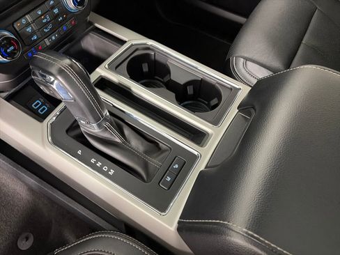 Certified 2018 Ford F150 Lariat w/ Equipment Group 502A Luxury image 22