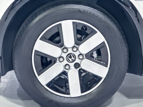 Used 2024 Honda Prologue Touring image 13