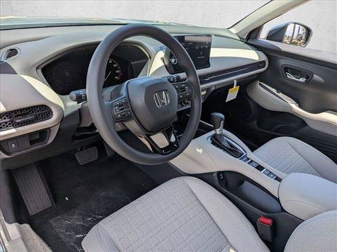 New 2027 Honda HR-V LX image 3