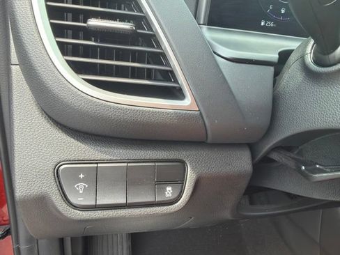 Used 2024 Kia Seltos SX AWD/4WD image 18
