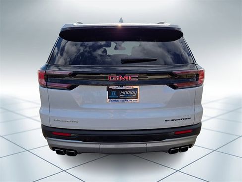 Used 2025 GMC Acadia Elevation image 5