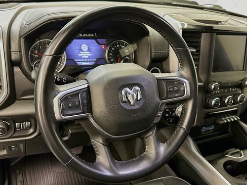 Used 2022 RAM 1500 Laramie w/ Sport Appearance Package AWD/4WD image 18