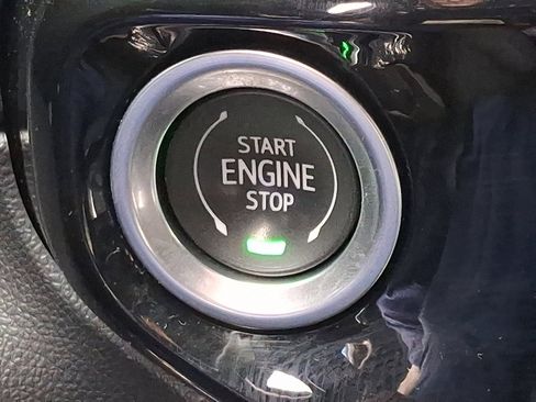 Used 2022 Chevrolet Silverado 1500 LT Trail Boss w/ Convenience Package II image 25