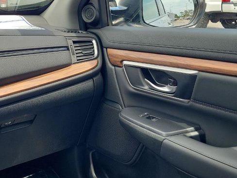 Used 2022 Honda CR-V Touring image 17