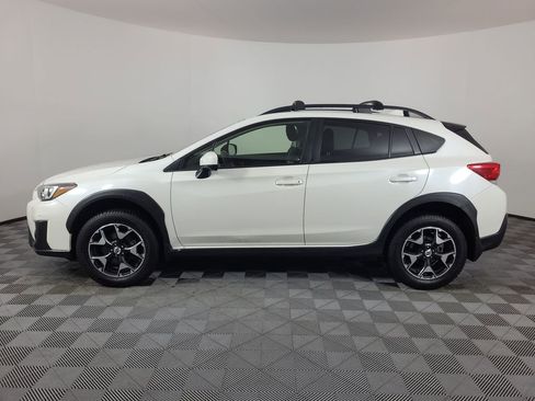 Used 2018 Subaru Crosstrek 2.0i Premium w/ Eyesight System image 6