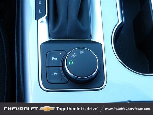 New 2025 Chevrolet Blazer LT w/ Convenience Package image 18