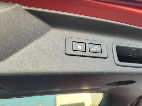 New 2026 Subaru Forester Premium AWD/4WD image 19