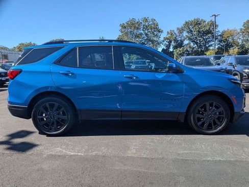 Certified 2024 Chevrolet Equinox RS image 2