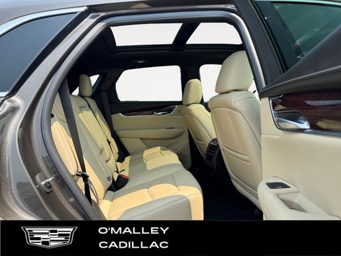 Used 2019 Cadillac XT5 Premium Luxury AWD/4WD image 13