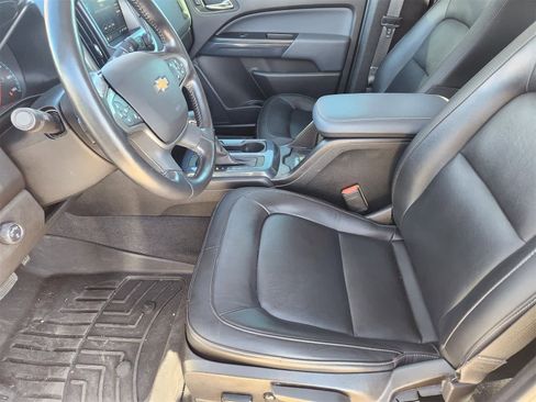 Used 2022 Chevrolet Colorado Z71 image 24