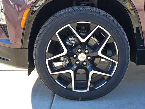 New 2026 Chevrolet Traverse High Country image 9